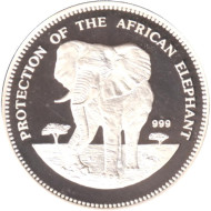 Монета 7000 франков. 1993 год, Экваториальная Гвинея. Африканский слон. Монета 7000 франков. 1993 год, Экваториальная Гвинея. Африканский слон.