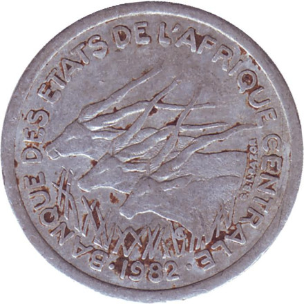 Монета 1 франк. 1982 год, Центральные Африканские Штаты. Африканские антилопы.
