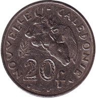 Монета 20 франков. 1977 год, Новая Каледония. Быки. Монета 20 франков. 1977 год, Новая Каледония. Быки.