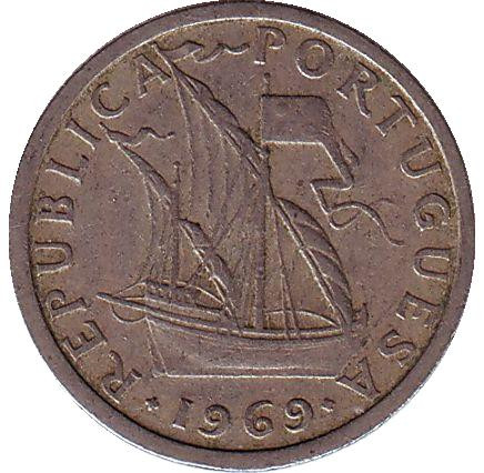 Монета 2,5 эскудо. 1969 год, Португалия.