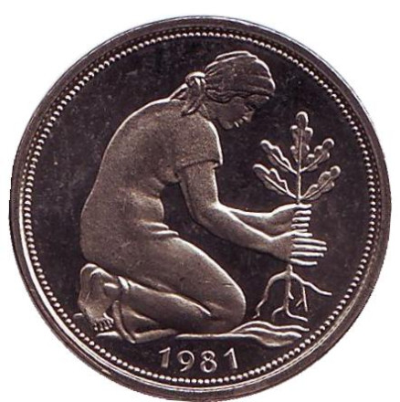 Монета 50 пфеннигов. 1981 (J) год, ФРГ. Женщина, сажающая дуб.