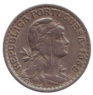 Монета 1 эскудо. 1952 год, Португалия. Монета 1 эскудо. 1952 год, Португалия.