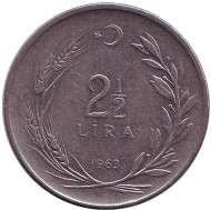 Монета 2,5 лиры. 1963 год, Турция. Монета 2,5 лиры. 1963 год, Турция.