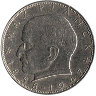 Монета 2 марки. 1959 год (F), ФРГ. Макс Планк. Монета 2 марки. 1959 год (F), ФРГ. Макс Планк.