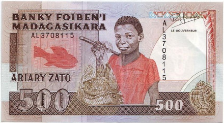 Банкнота 500 франков (ариари). 1988-1993 гг., Мадагаскар.