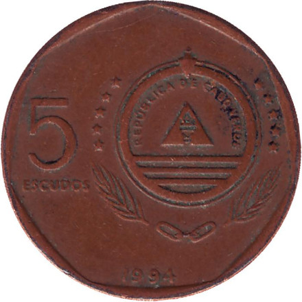 Монета 5 эскудо. 1994 год, Кабо-Верде. Скопа.