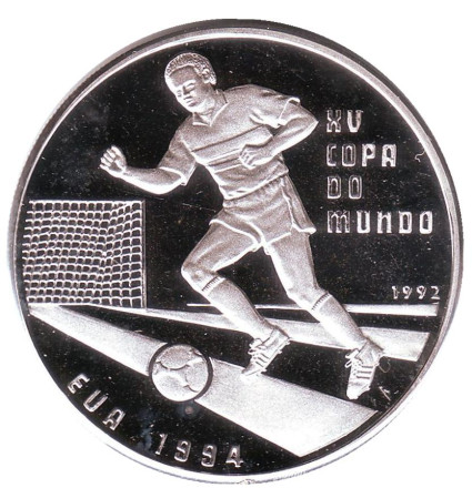 Монета 10000 песо. 1992 год, Гвинея-Бисау. Чемпионат мира по футболу 1994 года.