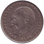 Монета 2 марки. 1977 год (D), ФРГ. Конрад Аденауэр. Монета 2 марки. 1977 год (D), ФРГ. Конрад Аденауэр.