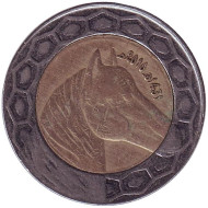 Монета 100 динаров. 2010 год, Алжир. Лошадь. Монета 100 динаров. 2010 год, Алжир. Лошадь.