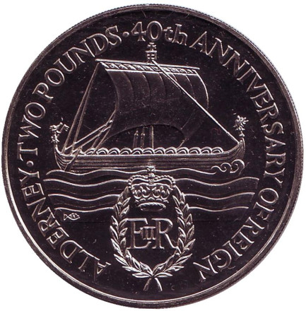 Монета 2 фунта. 1992 год, Олдерни. 40 лет правлению Королевы Елизаветы II.