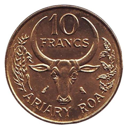 Монета 10 франков. 1972 год, Мадагаскар. UNC. Буйвол. Стручки ванили.
