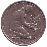 Женщина, сажающая дуб. Монета 50 пфеннигов. 1983 год (J), ФРГ.
