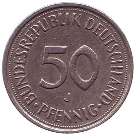 Монета 50 пфеннигов. 1983 год (J), ФРГ. Женщина, сажающая дуб. Монета 50 пфеннигов. 1983 год (J), ФРГ. Женщина, сажающая дуб.