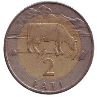Корова. Монета 2 лата, 1999 год, Латвия. Из обращения.