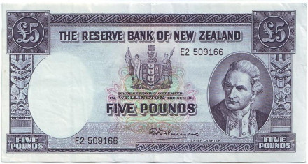 Банкнота 5 фунтов. 1940-1967 гг., Новая Зеландия. Джеймс Кук.