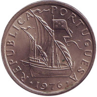 Парусный корабль. Монета 5 эскудо. 1976 год, Португалия. 