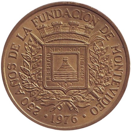 Монета 5 новых песо. 1976 год, Уругвай. 250 лет со дня основания Монтевидео. Монета 5 новых песо. 1976 год, Уругвай. 250 лет со дня основания Монтевидео.