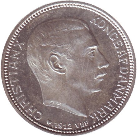 Монета 2 кроны. 1912 год, Дания. Смерть Фредерика VIII и вступление на престол Кристиана X. Монета 2 кроны. 1912 год, Дания. Смерть Фредерика VIII и вступление на престол Кристиана X.