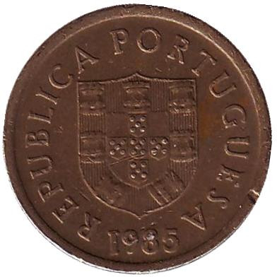 Монета 1 эскудо. 1985 год, Португалия. Монета 1 эскудо. 1985 год, Португалия.