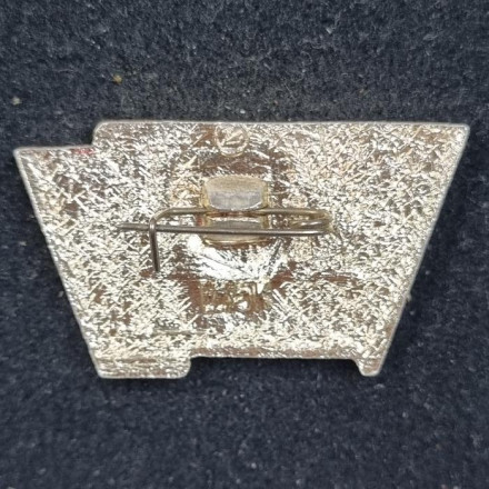 Миру - мир. В.И. Ленин. Значок. СССР. Миру - мир. В.И. Ленин. Значок. СССР.