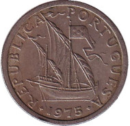 Монета 2,5 эскудо. 1975 год, Португалия. Монета 2,5 эскудо. 1975 год, Португалия.