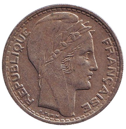 Монета 10 франков. 1945 год, Франция. Монета 10 франков. 1945 год, Франция.