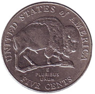 Монета 5 центов. 2005 год (D), США. Из обращения. Бизон. Монета 5 центов. 2005 год (D), США. Из обращения. Бизон.