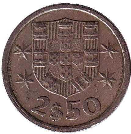 Монета 2,5 эскудо. 1976 год, Португалия. Монета 2,5 эскудо. 1976 год, Португалия.