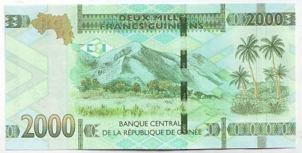 Банкнота 2000 франков. 2018 год, Гвинея. Банкнота 2000 франков. 2018 год, Гвинея.