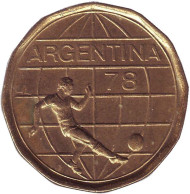 Монета 50 песо. 1977 год, Аргентина. Чемпионат мира по футболу. Монета 50 песо. 1977 год, Аргентина. Чемпионат мира по футболу.