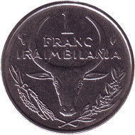 Монета 1 франк. 1987 год, Мадагаскар. Буйвол. Пуансеттия. Монета 1 франк. 1987 год, Мадагаскар. Буйвол. Пуансеттия.