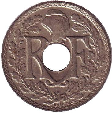 Монета 5 сантимов. 1938 год, Франция. (точки вокруг даты) Монета 5 сантимов. 1938 год, Франция. (точки вокруг даты)