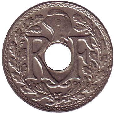 Монета 5 сантимов. 1939 год, Франция. Монета 5 сантимов. 1939 год, Франция.