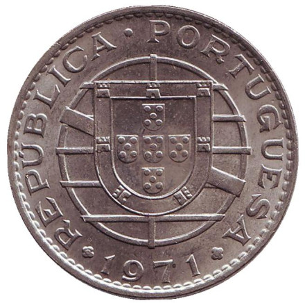 Монета 20 эскудо. 1971 год, Ангола в составе Португалии. Монета 20 эскудо. 1971 год, Ангола в составе Португалии.
