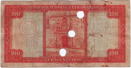 Банкнота 100 эскудо. 1958 год, Мозамбик. (Гашение). Банкнота 100 эскудо. 1958 год, Мозамбик. (Гашение).