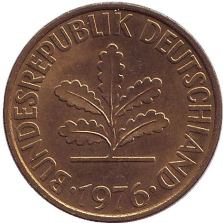 Монета 10 пфеннигов. 1976 год (D), ФРГ. Дубовые листья.