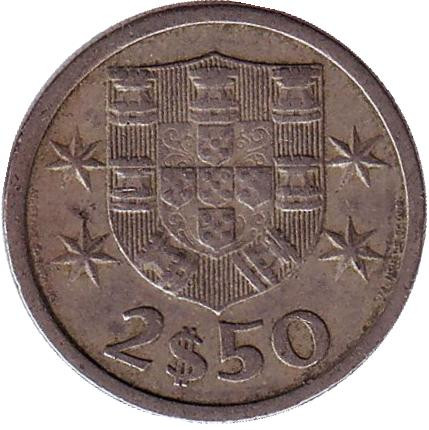 Монета 2,5 эскудо. 1969 год, Португалия. Монета 2,5 эскудо. 1969 год, Португалия.
