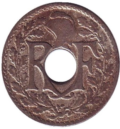 Монета 10 сантимов. 1922 год, Франция. (рог изобилия)