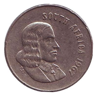 Монета 5 центов. 1967 год, Южная Африка. (South Africa). Африканская красавка. Монета 5 центов. 1967 год, Южная Африка. (South Africa). Африканская красавка.