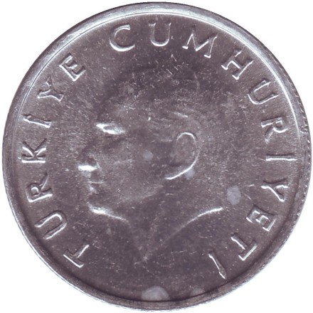 Монета 10 лир. 1987 год, Турция. UNC Монета 10 лир. 1987 год, Турция. UNC