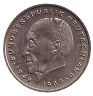 Монета 2 марки. 1971 год (G), ФРГ. Конрад Аденауэр. Монета 2 марки. 1971 год (G), ФРГ. Конрад Аденауэр.