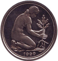 Монета 50 пфеннигов. 1999 год (D), ФРГ. Женщина, сажающая дуб. Монета 50 пфеннигов. 1999 год (D), ФРГ. Женщина, сажающая дуб.