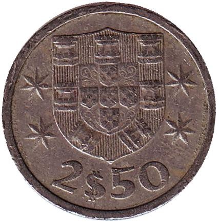 Монета 2,5 эскудо. 1983 год, Португалия.