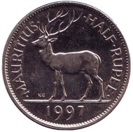 Монета 1/2 рупии, 1997 год, Маврикий. Олень. Сивусагур Рамгулам. Монета 1/2 рупии, 1997 год, Маврикий. Олень. Сивусагур Рамгулам.