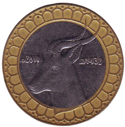 Монета 50 динаров. 2011 год, Алжир. Газель.