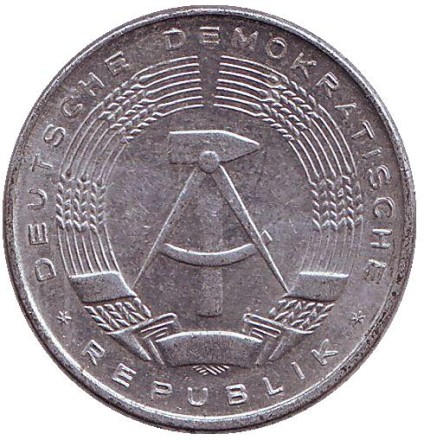 Монета 50 пфеннигов. 1973 год, ГДР. Монета 50 пфеннигов. 1973 год, ГДР.