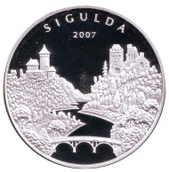 Монета 1 лат. 2007 год, Латвия. Сигулда. Монета 1 лат. 2007 год, Латвия. Сигулда.