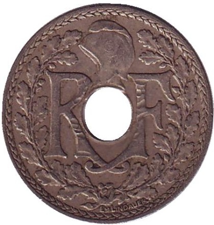 Монета 10 сантимов. 1933 год, Франция.