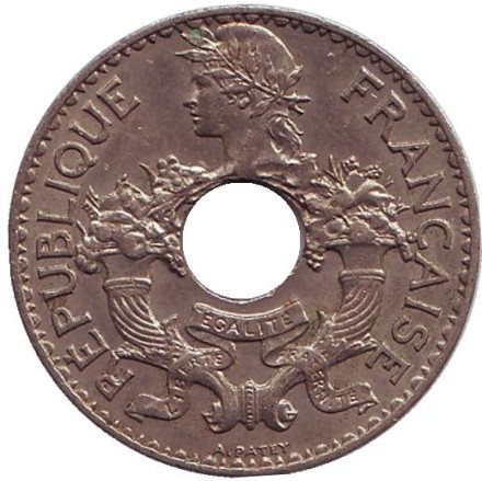 Монета 5 сантимов. 1938 год, Французский Индокитай.