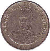 Монета 1 песо. 1977 год, Колумбия. Из обращения. Симон Боливар. Монета 1 песо. 1977 год, Колумбия. Из обращения. Симон Боливар.